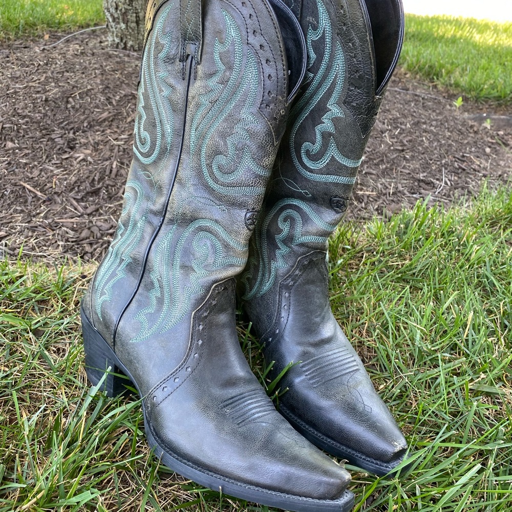 Ariat Western Boots From Texas Size 8
